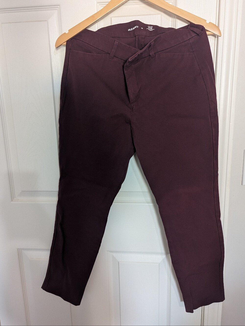 Old Navy Pixie High-Rise Chino Pants — Deep Plum/Burgundy